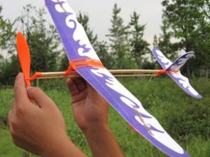 Rubber Band Airplane